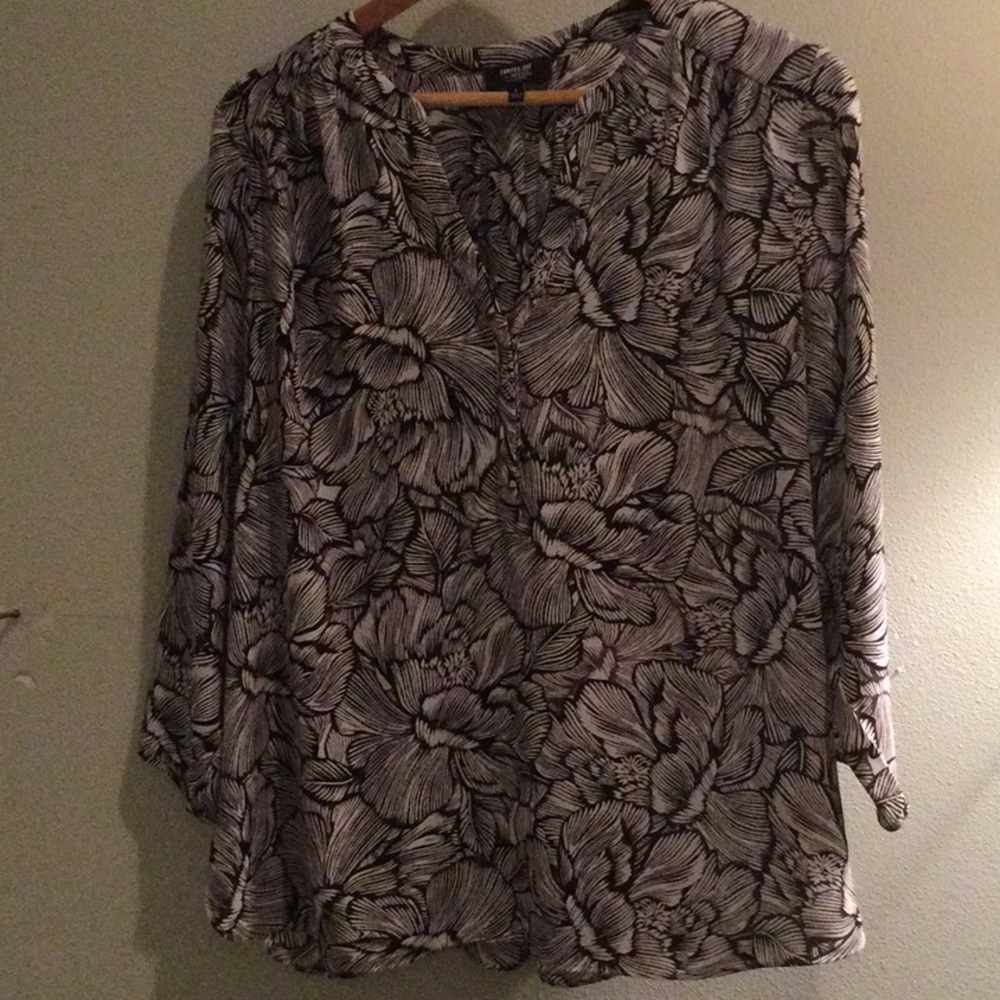 NYDJ curves 360 blouse